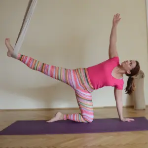 EsztAerial aerial jóga online