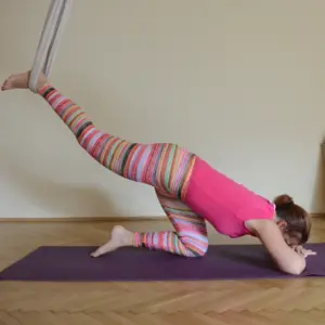 EsztAerial aerial jóga online