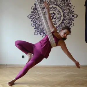 EsztAerial aerial jóga online